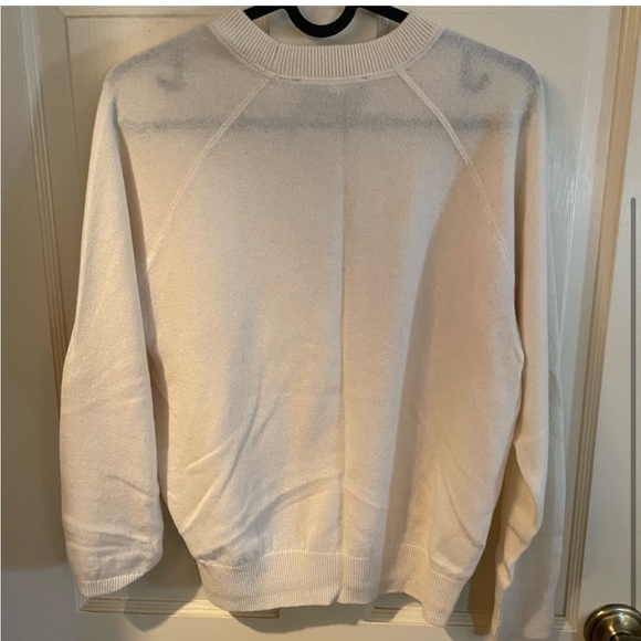 Everlane Cashmere Crewneck Sweater - Picture 2 of 3